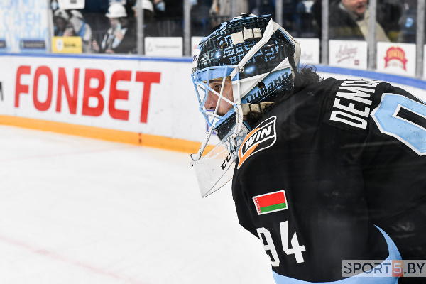 Василий Демченко провел 400 матчей в КХЛ, став восьмым голкипером в истории лиги