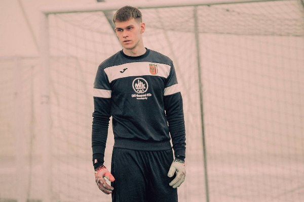 Самый высокий футболист в мире — о Биончике: " В меру справедливый"