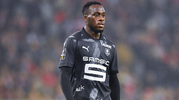 "Ланс" сильнее "Анже", "Лилль" обыграл "Ниццу": итоги некоторых матчей Лиги 1