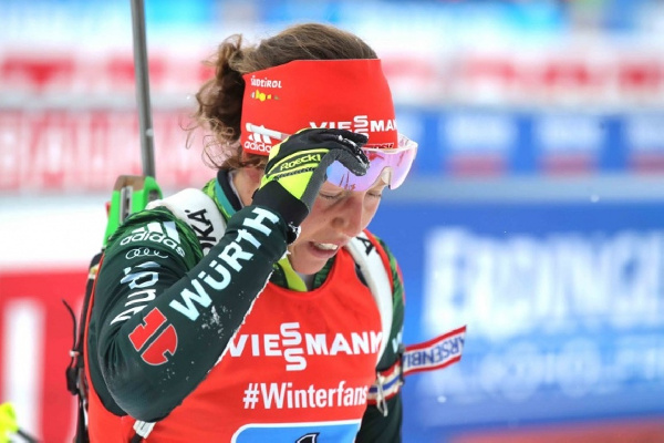 В IBU отреагировали на новость о несчастном случае с олимпийской чемпионкой