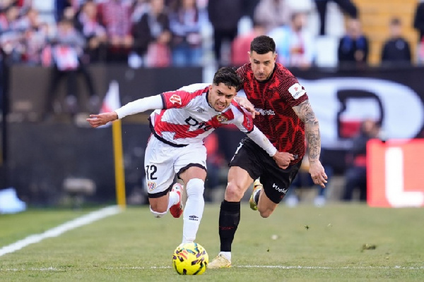 Ла Лига: "Райо Вальекано" обыграл "Эльче", 30-й тур