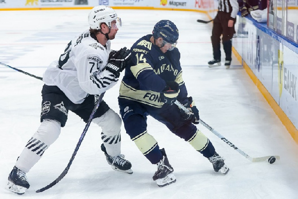 "Металлург" Паливко в овертайме обыграл "Трактор" в матче КХЛ