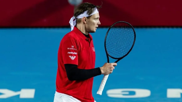 Александр Бублик вышел во второй раунд Australian Open