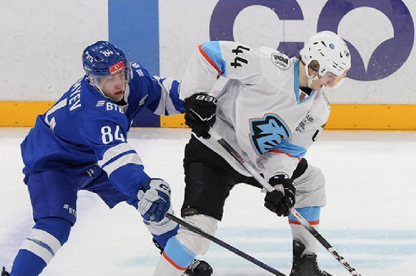 "Динамо-Шинник" уступил в матче плей-офф Кубка Харламова