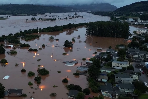 Стихия бушует. Два тура чемпионата Бразилии перенесены из-за наводнений
