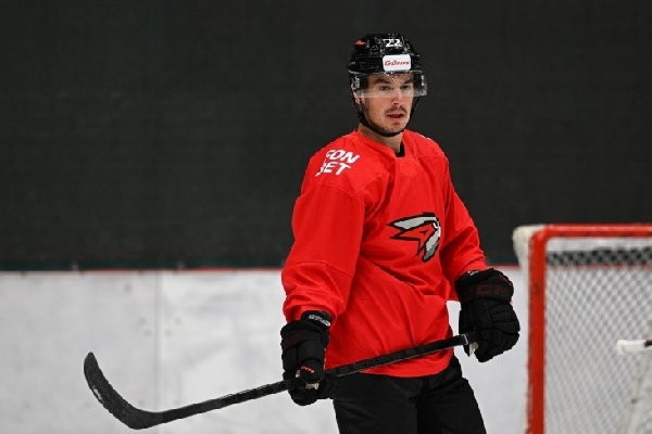 "Авангард" продлил контракт с одним из лидеров команды