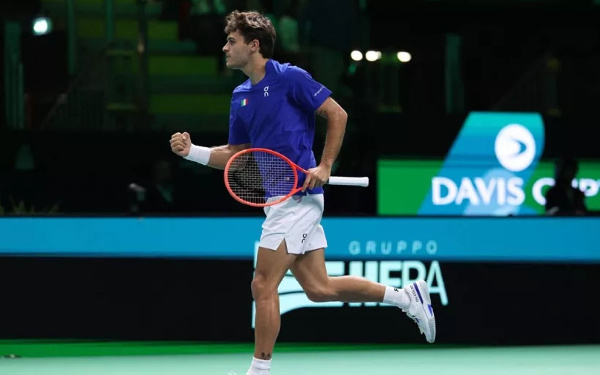 Италия без Синнера вышла в полуфинал Кубка Дэвиса