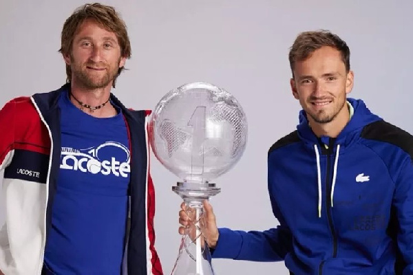 Бывший тренер Даниила Медведева теперь будет работать с экс-шестой ракеткой мира