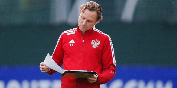 Валерий Карпин: "Никто нас не прессинговал. Во втором голе кто‑то из наших отдал голевую. Причем здесь прессинг?"