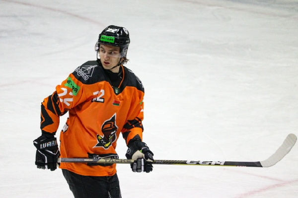 "Шахтер" обыграл "Юность" в битве лидеров: Итоги матчей экстралиги 15 февраля