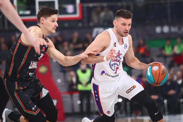 ЦСКА одержал пятую победу подряд в Единой лиге, победив "Уралмаш" Вергуна