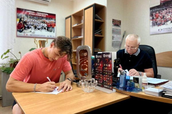 "Олд скул" и "нью скул" молодого защитника "Немана" Даниила Карповича