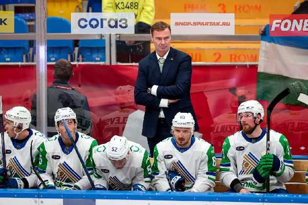 Главный тренер 