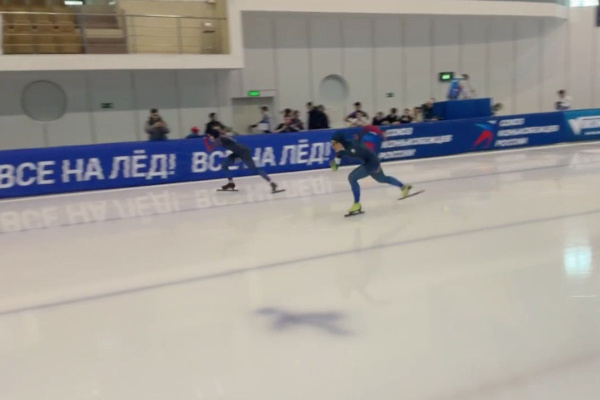 Белорусские конькобежцы завоевали четыре медали на старте финального этапа Кубка России