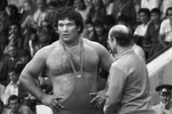 Ушёл из жизни четырёхкратный чемпион мира по вольной борьбе