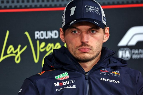 Ферстаппен объяснил, почему не считает поражением упущенный титул чемпиона Формулы-1