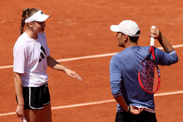 Первый тренер Елены Рыбакиной рассказала о знакомстве со скандальным Вуковым