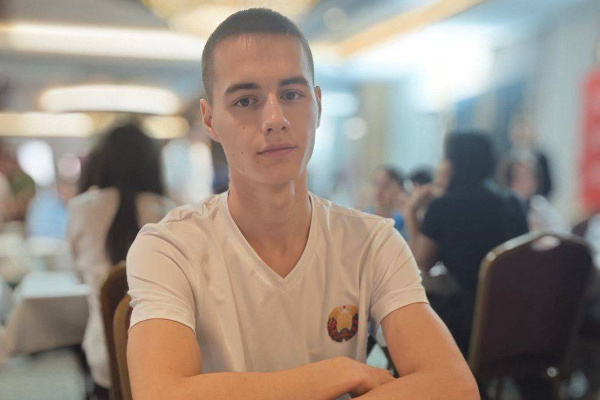 Белорусский шашист стал победителем чемпионата Европы в рапиде и чемпионата мира в блице