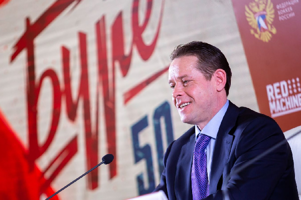 Александр Лукашенко поздравил Павла Буре с 55-летием