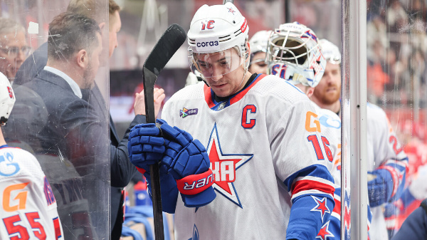 Форвард СКА четвертым в истории КХЛ провел 1000 матчей в лиге