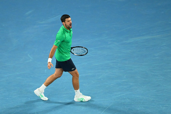 "Он заслуженно победил": Джокович поздравил Алькараса с победой на AO