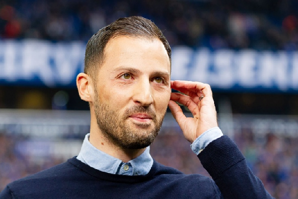 Источник: "Экс-тренер "Спартака" заболел пневмонией в тяжёлой форме"