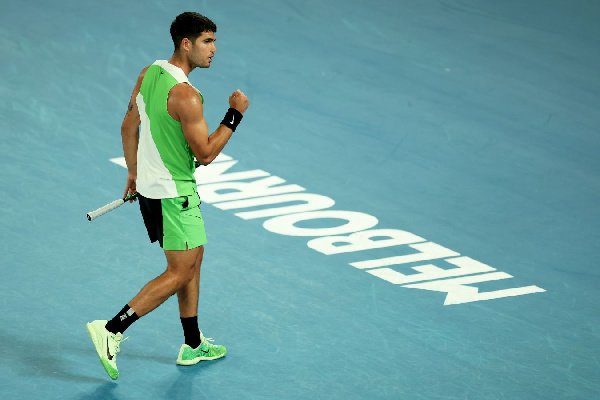 Первая ракетка мира уверенно вышел в полуфинал Australian Open