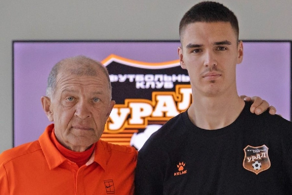 Четвертый белорус в составе: Егор Богомольский отправился в аренду в "Урал"