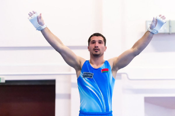 Белорус Шарамков завоевал серебро на этапе Кубка мира по спортивной гимнастике