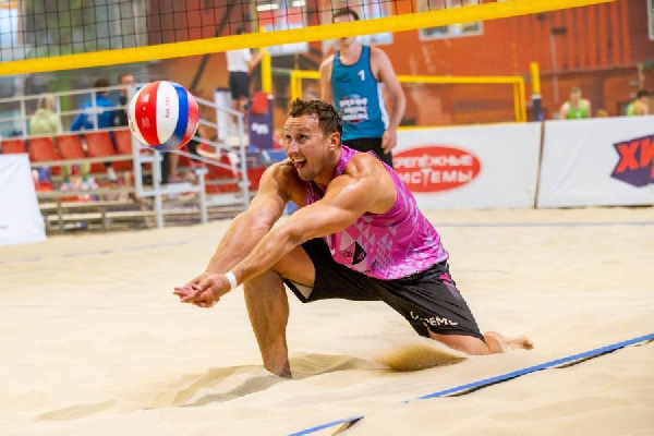 Дедков и Петрушко вышли в финал Кубка России по пляжному волейболу