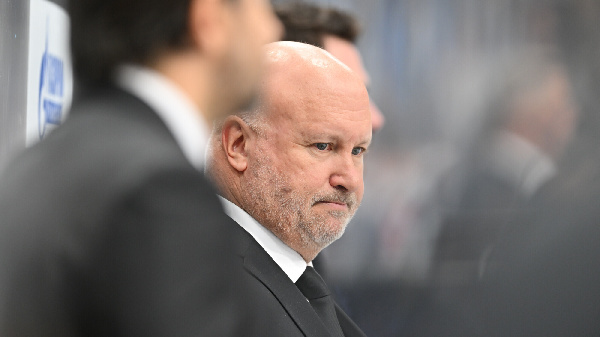 Источник: главный тренер "Трактора" Бенуа Гру покинет свой пост