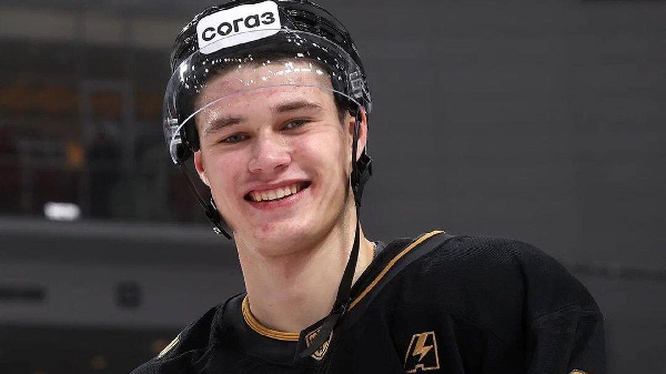 Лучший снайпер КХЛ признался, что следит за игрой капитана минского "Динамо" 