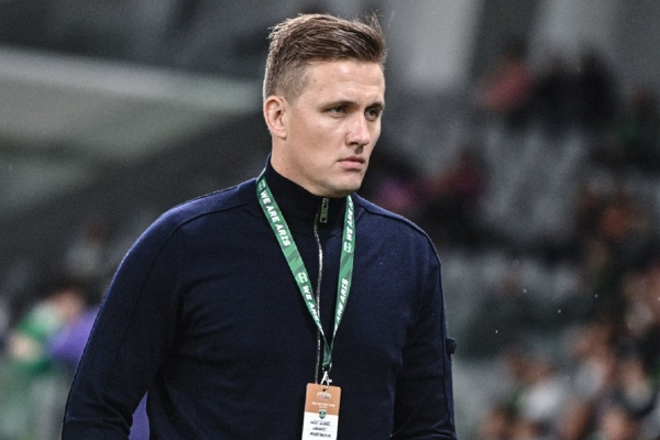 Фото: Главный тренер "Пари НН" Шпилевский посетил матчи "Арсенала" и "Манчестер Сити"