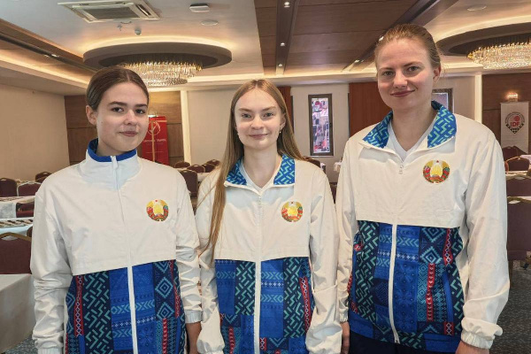 Женская сборная Беларуси по шашкам стала победителем командного чемпионата мира