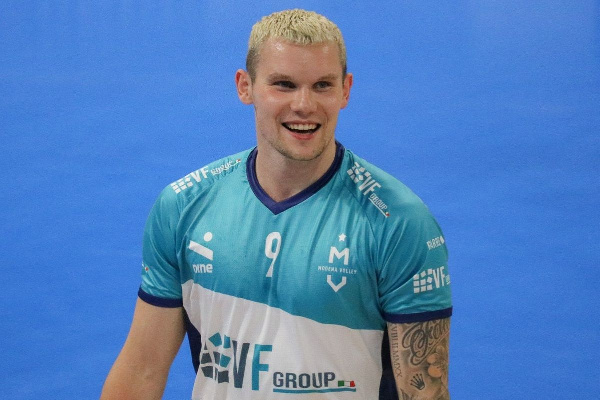 Владислав Давыскиба может перейти из Италии в российскую Суперлигу