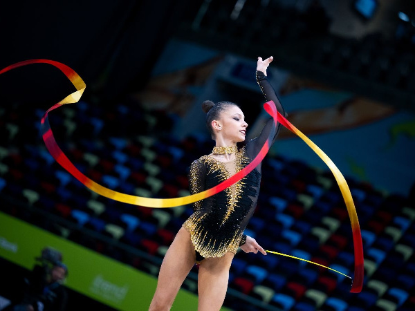 Российские гимнастки едва не опоздали на чемпионат Европы: причина