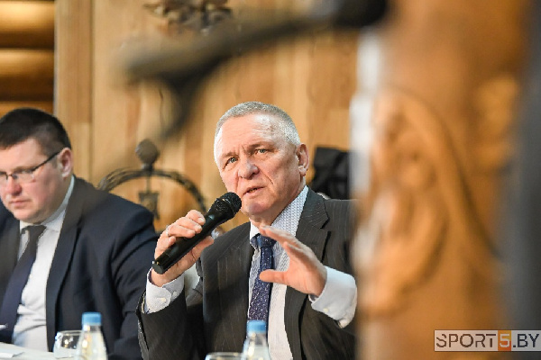 Владимир Коноплёв: "Моё знакомство с гандболом началось именно с Гродно. И как стоял здесь "захезанный" зал, так он в таком состоянии и находится сейчас"