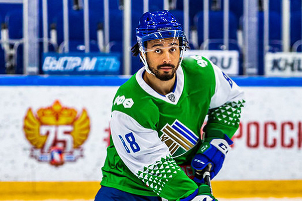 "Салават Юлаев" расстался с легионером: хоккеист так и не сыграл ни одного матча за клуб