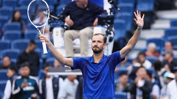 Россиянин Даниил Медведев вышел во второй круг турнира ATP в Пекине