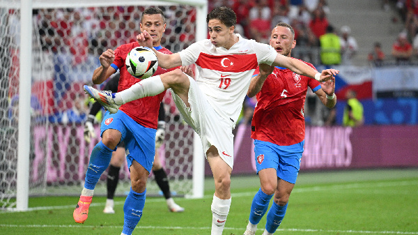 Турция и Чехия установили рекорд Евро по карточкам в одном матче