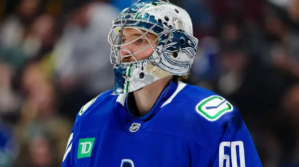 "Ванкувер" пропустил шесть шайб без Толопило в матче НХЛ против "Юты"