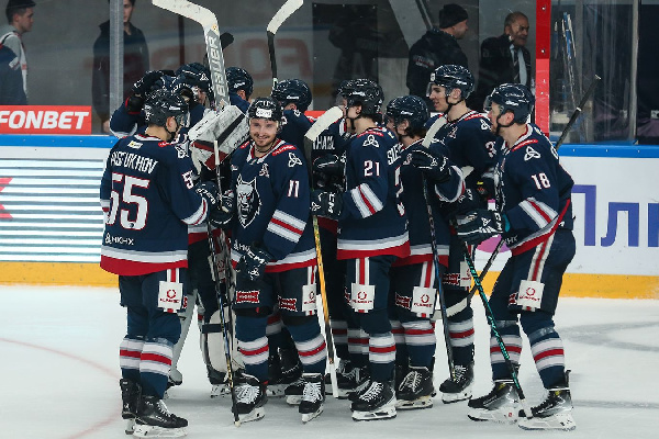 "Нефтехимик" разобрался с "Барысом" в матче КХЛ