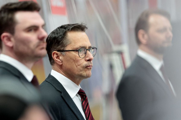 Ги Буше раскритиковал первый период в исполнении "Авангарда" в матче против ЦСКА