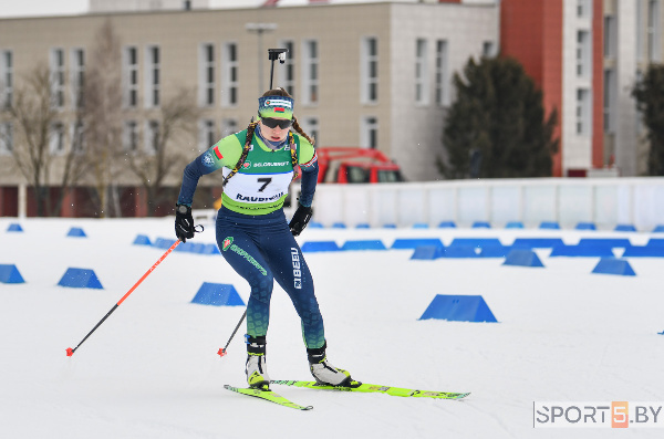 Елена Кулак выиграла масс-старт на чемпионате Беларуси, Сола — вторая
