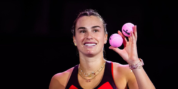 Пошла жара: Соболенко на Мальдивах уже загорает в первые дни отпуска