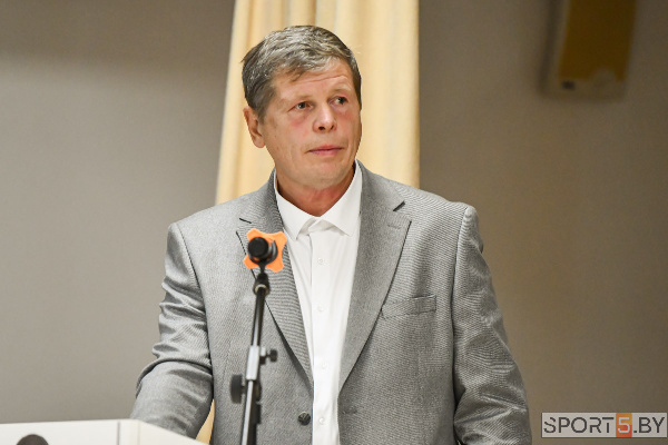 "Он нам тяжело давался": Папруга раскрыл экзотическую страну, где сборная Беларуси сыграет свой следующий турнир