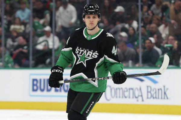 "Даллас" выставил белорусского защитника на драфт отказов