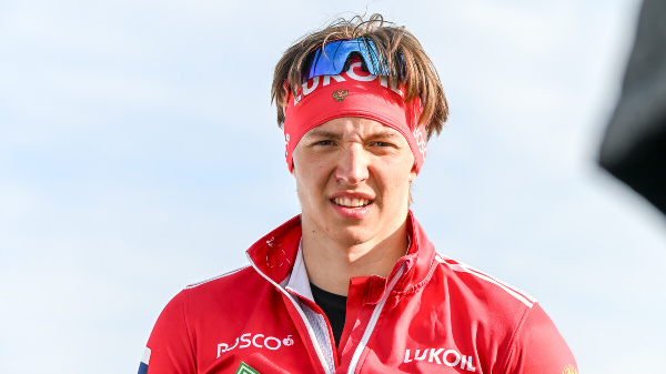 Российский лыжник после допуска на Кубок мира рассказал о встрече с Клебо