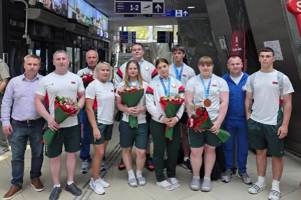 Белорусские тяжелоатлеты завоевали 13 медалей на юношеском чемпионате Европы
