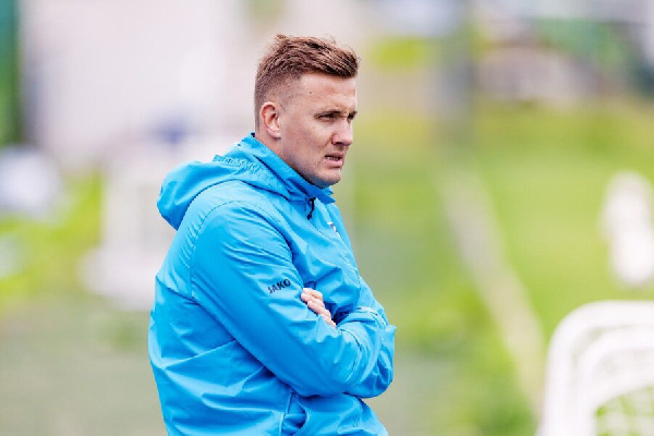 "Со дна постучали": Известный агент снова прошелся по результатам Шпилевского в "Пари НН"